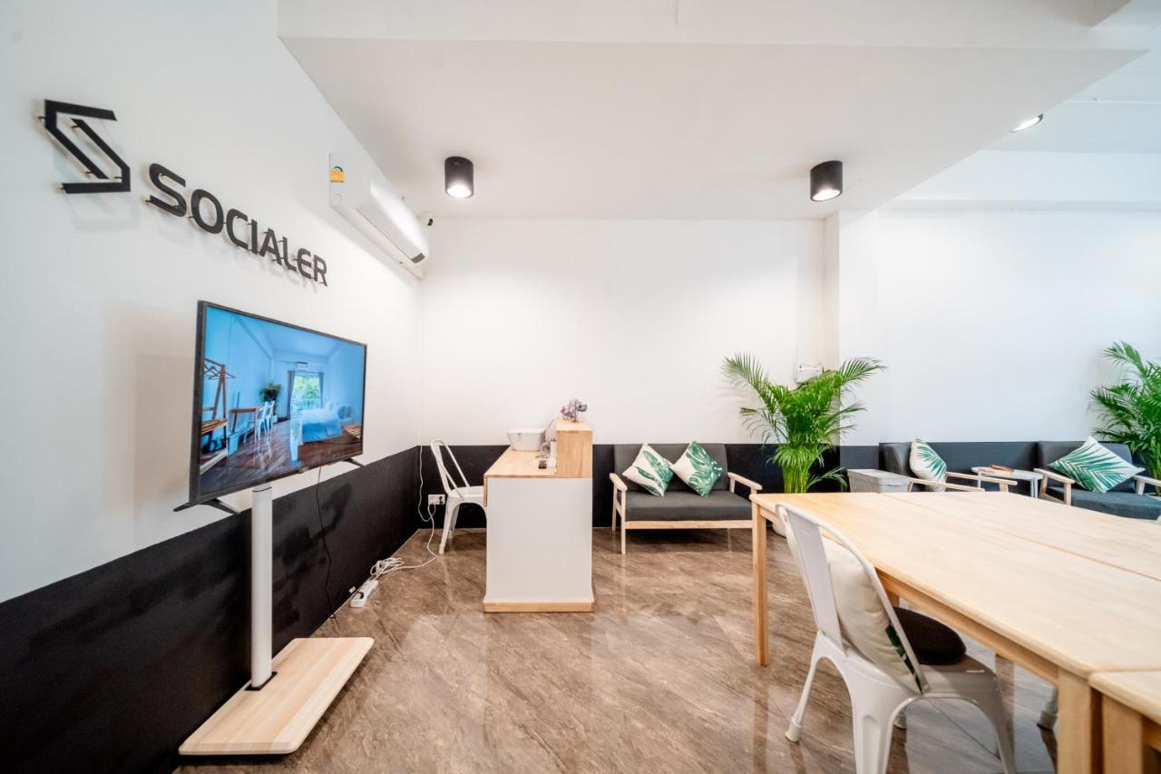 Socialer Coliving & Coworking Space Τσιάνγκ Μάι Εξωτερικό φωτογραφία