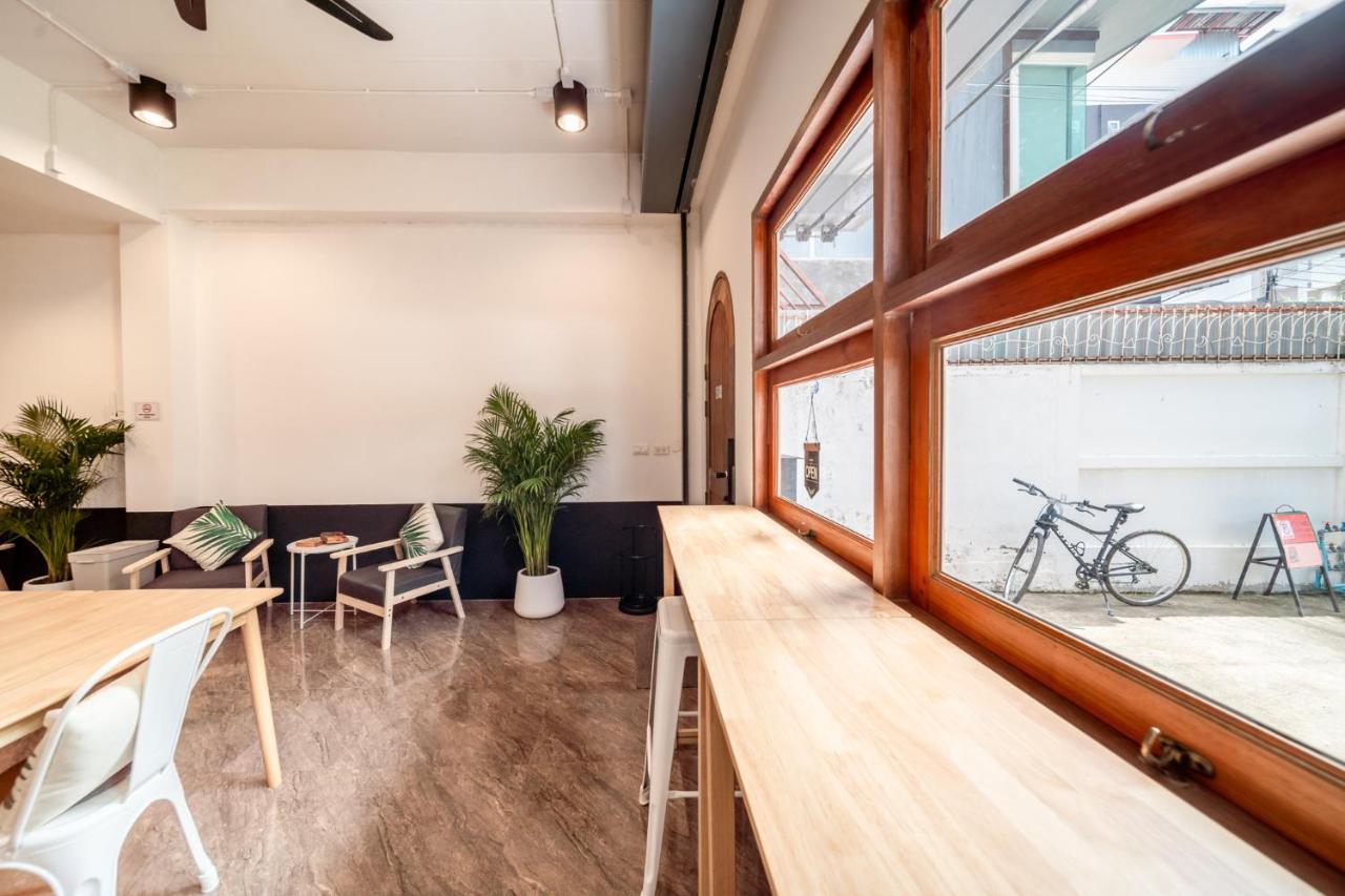 Socialer Coliving & Coworking Space Τσιάνγκ Μάι Εξωτερικό φωτογραφία